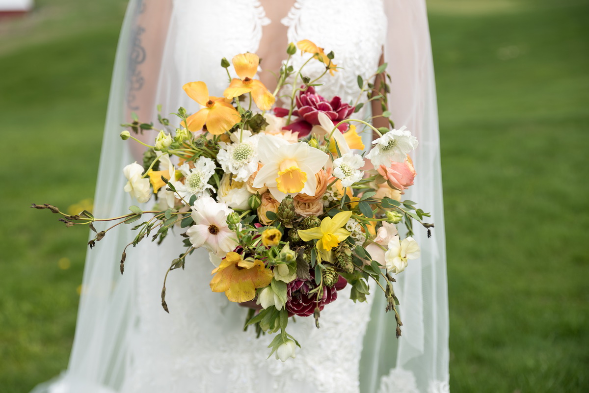 brides wedding bouquet